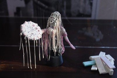 ÇİĞNENMİŞ ATIK SAKIZLAR SANAT ESERİNE DÖNÜŞTÜ