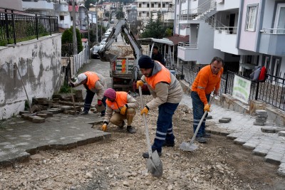KUŞADASI BELEDİYESİ TIKIR TIKIR ÇALIŞIYOR HİZMET ÜRETİYOR