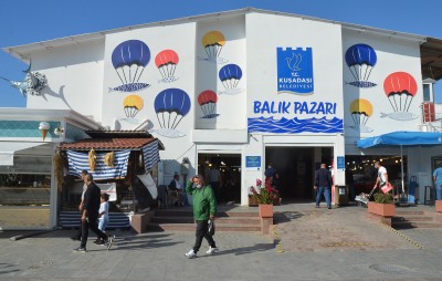 KUŞADASI BALIKÇI KAHVESİ’NDE KARŞILIKLI MUTAKABAT SAĞLANDI