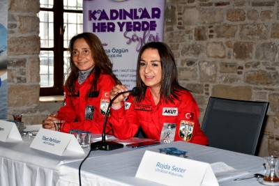 İBRAMAKİ “KADINLAR HER YERDE” İSİMLİ SÖYLEŞİYE EV SAHİPLİĞİ YAPTI