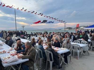 BAŞKAN ÖMER GÜNEL KUŞADALILARLA İFTARDA BULUŞTU