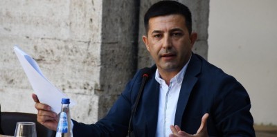 KUŞADASI BELEDİYESİ’NDEN KAÇAK YAPILAŞMA İLE MÜCADELEDE KARARLI HAMLE: YIKIM İŞLERİ MÜDÜRLÜĞÜ FAALİYETE GEÇTİ