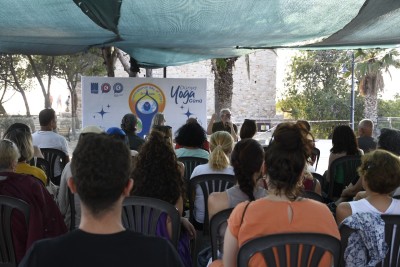 TARİHİ GÜVERCİNADA’DA DÜNYA YOGA GÜNÜ’NE ÖZEL SÖYLEŞİ