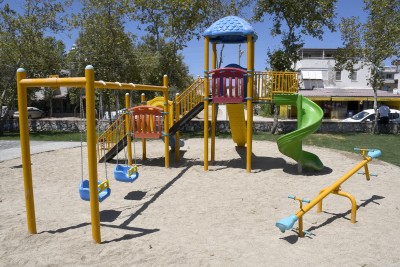 YENİ PARKLAR KUŞADASI’NA NEFES OLMAYA DEVAM EDİYOR
