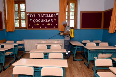 KUŞADASI’NDA OKULLAR YENİ EĞİTİM DÖNEMİNE HAZIRLANIYOR