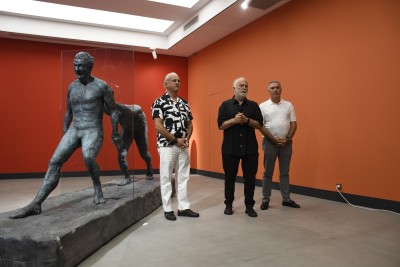 CEM SAĞBİL’İN “DİRENÇ” SERGİSİ FRANSA’NIN ARDINDAN KUŞADASI’NDA YERİNİ ALDI
