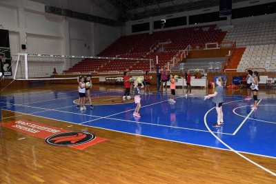 KUŞADASI’NDA YAZ SPOR OKULLARI İÇİN KAYITLAR BAŞLADI