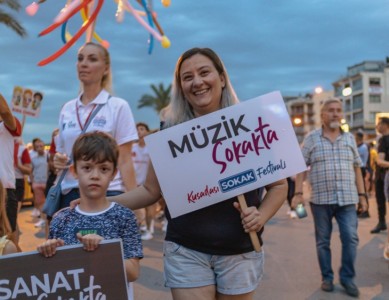 Kuşadası Street Festival