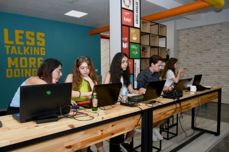 İstasyon Kuşadası