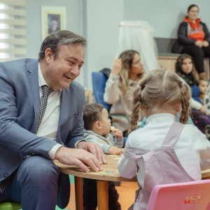 Anne-Baba-Çocuk Eğitim Merkezi