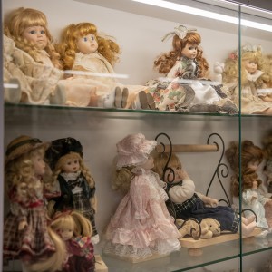 Meral – Öğül Orhan Porcelain Doll House