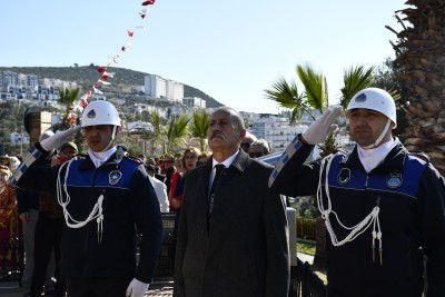 ATATÜRK’ÜN KUŞADASI’NA GELİŞİNİN 100. YILI KUTLANDI