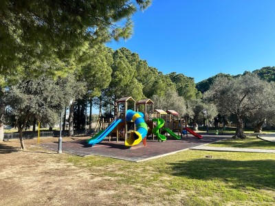 EGE VENÜS SİTESİ YANI PARKI