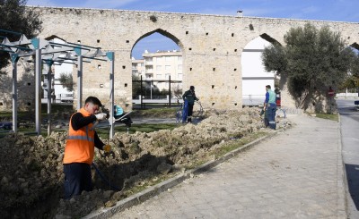 KUŞADASI’NIN TARİHİ SU KEMERİ IŞIL IŞIL OLACAK