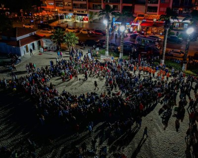 KUŞADASI'NDA HIDIRELLEZ ŞENLİK HAVASINDA KUTLANDI