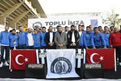 BAŞKAN ÖMER GÜNEL: “KUŞADASISPOR TARAFTARIYLA İLGİLİ ALINAN KARAR ACİLEN GERİ ÇEKİLMELİDİR”