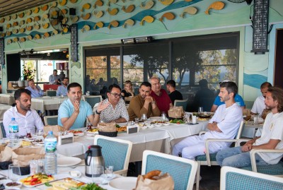 BAŞKAN ÖMER GÜNEL’DEN KUŞADASISPOR’A MORAL DOPİNGİ