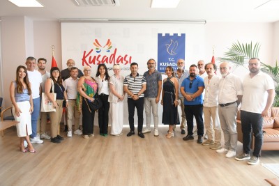 BAŞKAN ÖMER GÜNEL’DEN KUŞADALILARA YENİ PROJE MÜJDELERİ