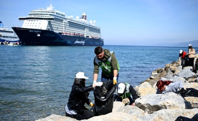 CLEAN ENVIRONMENT AND CLEAN FUTURE EVENT BY STUDENTS IN KUŞADASI