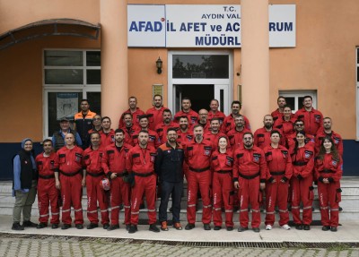 KUŞADASI BELEDİYESİ ARAMA KURTARMA EKİBİ EĞİTİMİNİ BAŞARIYLA TAMAMLADI