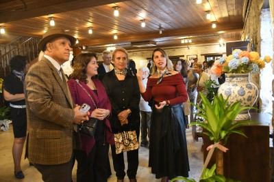 KUŞADASI'NDA TOPRAK VE ATEŞ SANATLA BULUŞTU