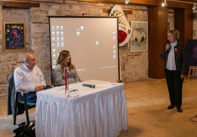 KUŞADASI’NDA ‘ŞİDDETSİZ TOPLUM, ŞİDDETSİZ İLETİŞİM’ PANELİ