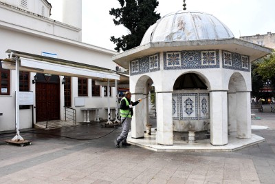 KUŞADASI’NDA CAMİLER BAYRAM NAMAZINA HAZIR